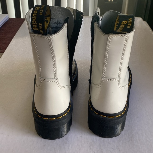 Dr. Martens Women’s White Leather Jadon Boots Size 6 US - Picture 3 of 10
